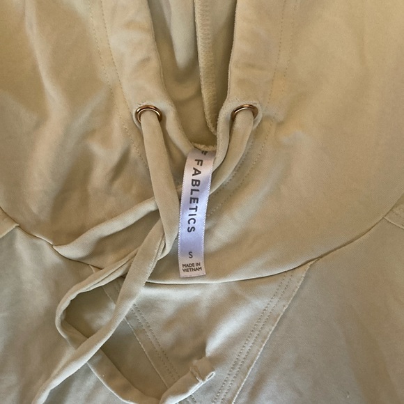 Fabletics light sweatshirt - Picture 2 of 2